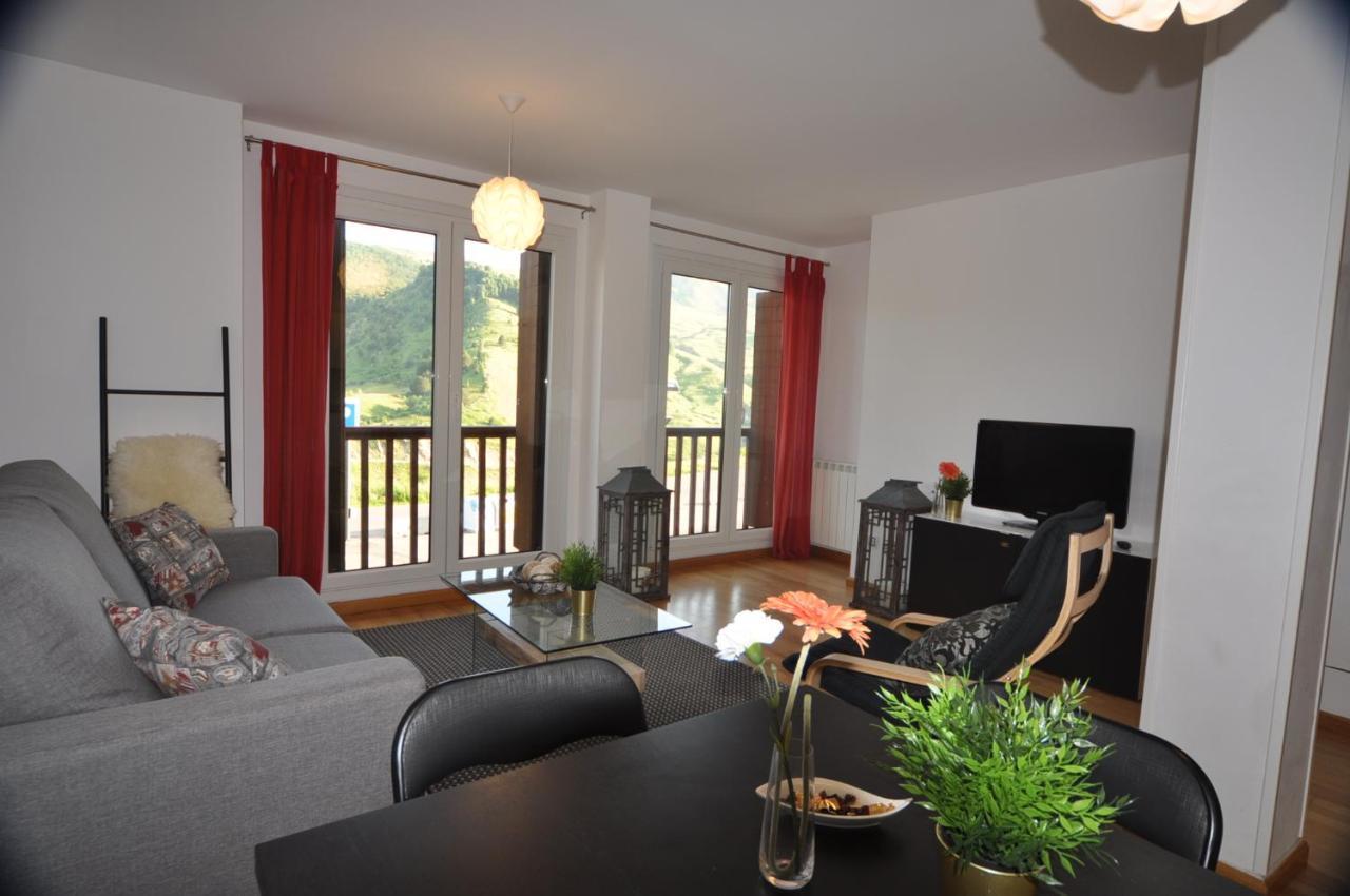 Apartamentos Tirol Formigal Luaran gambar